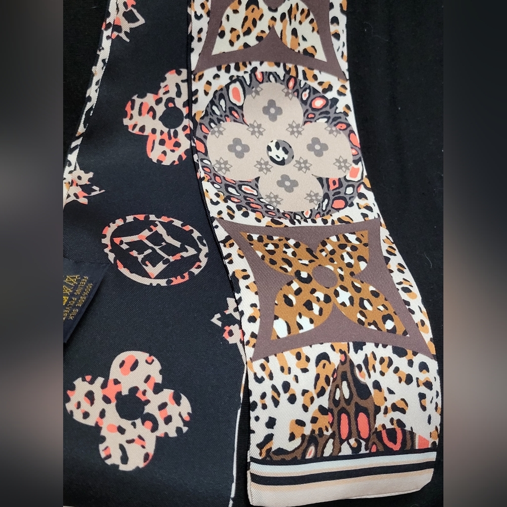 Luxury Silky Twill Scarf 47" X 3" NEW